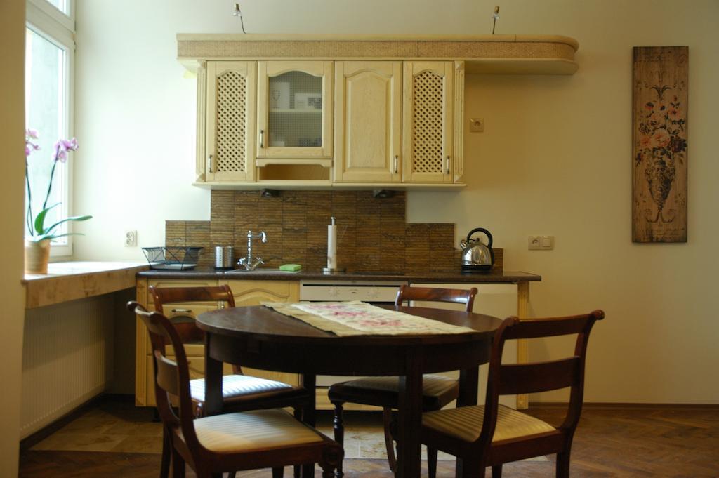 Apartamenty Golebia 3 Krakkó Szoba fotó